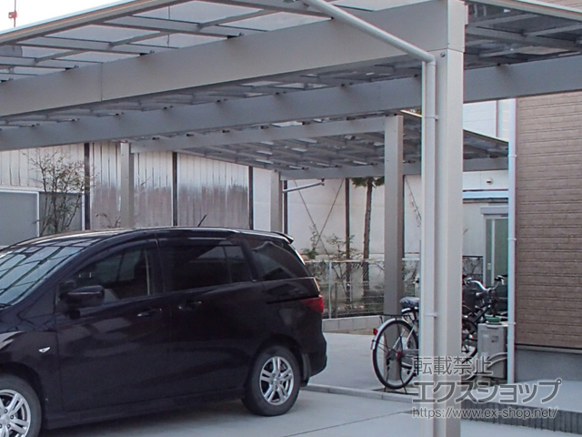 宮城県石巻市ののカーポート エフルージュ ツイン マテリアルカラー　積雪〜20cm対応＋補修用雨樋部品 エルボ【AHY KA1-1】 施工例