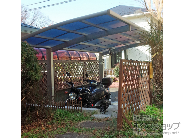 東京都多摩市ののカーポート レイナポートグラン　積雪〜20cm対応 施工例