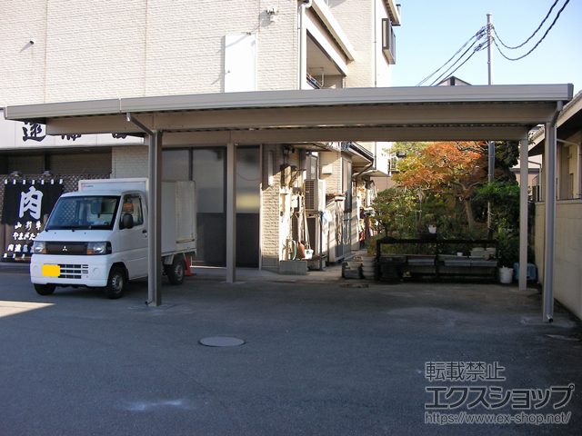 山形県山形市のLIXIL リクシル（トステム）のカーポート テリオスポートIII 3000 2台用 間口延長 角柱4本仕様 積雪〜100cm対応 施工例