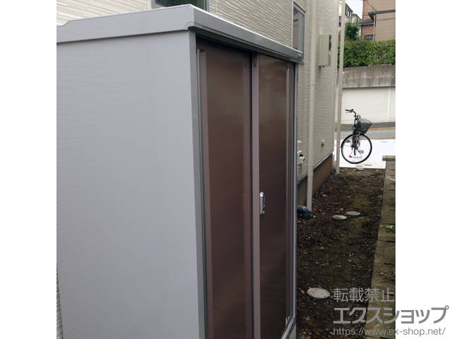 東京都町田市のの物置・屋外倉庫 シンプリー 一般型 (MJX-135D-P-AR) 施工例