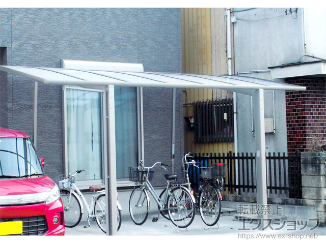 神奈川県相模原市ののカーポート フーゴR (ラウンドスタイル) 積雪〜20cm対応 施工例