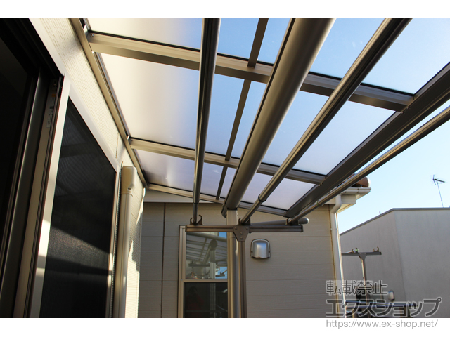 ののバルコニー・ベランダ屋根 プレシオステラス F型 屋根タイプ 単体 積雪〜20cm対応 施工例