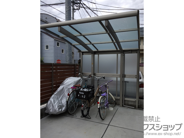 東京都杉並区ののサイクルポート・駐輪場 レイナポートグランミニ 積雪〜20cm対応＋サイドパネル 基本セット用 奥行サイズ：長さ22用 施工例