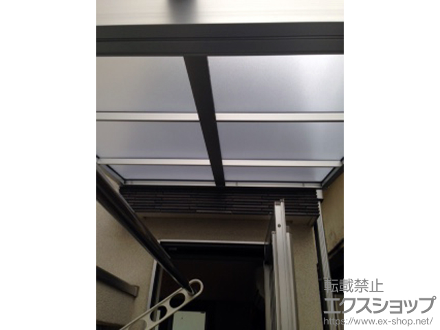 東京都世田谷区ののバルコニー・ベランダ屋根 スピーネ F型 屋根タイプ 単体 積雪〜20cm対応 施工例