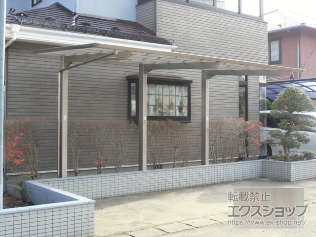 秋田県秋田市ののカーポート スマートポートHG 片型支持タイプ 積雪〜50cm対応 施工例