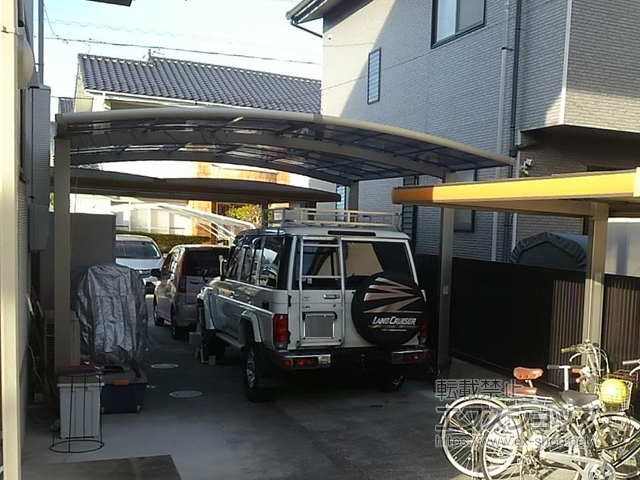 岐阜県可児市ののカーポート ネスカR (ラウンドスタイル) ワイド 積雪〜20cm対応 施工例