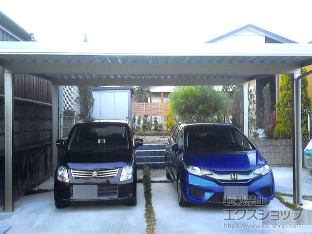 宮崎県日南市のLIXIL リクシル（トステム）のカーポート テリオスポートIII 900 2台用 角柱4本仕様 積雪〜30cm対応 施工例