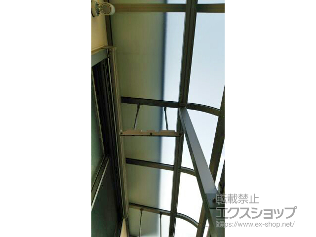 大阪府大阪市ののバルコニー・ベランダ屋根 スピーネ R型 屋根タイプ 連棟 積雪〜20cm対応 施工例