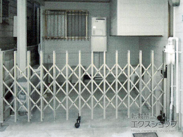 兵庫県神戸市ののカーゲート トリップゲート RC型 ノンレール 片開き 30S 施工例