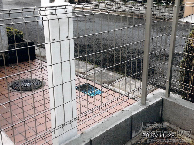 兵庫県川西市ののフェンス・柵 ハイグリッドフェンスUF8型 フリーポールタイプ 施工例