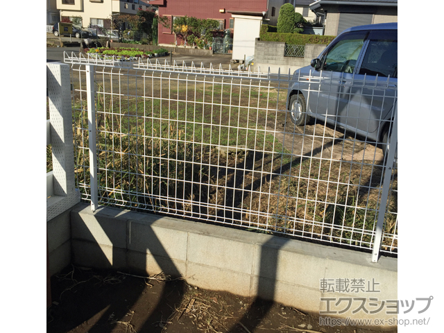 神奈川県茅ヶ崎市ののフェンス・柵 メッシュフェンス G10-R 自由柱 施工例