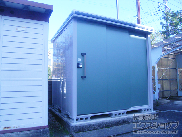 長崎県西海市のの物置・屋外倉庫 エルモ 一般型 2220×1870×2118 LMD-2218-EG 施工例