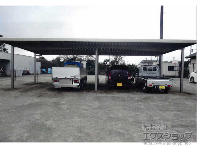 茨城県鹿嶋市のLIXIL リクシル（トステム）のカーポート テリオスポートIII 900 4台用 横連棟 角柱6本仕様 積雪〜30cm対応 施工例