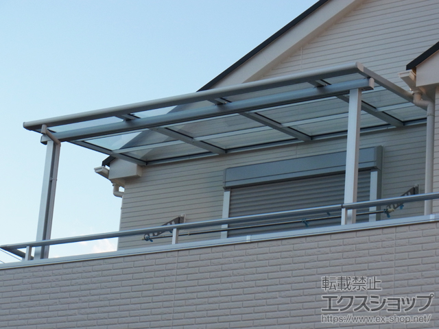 東京都町田市ののバルコニー・ベランダ屋根 スピーネ F型 屋根タイプ 単体 積雪〜20cm対応 施工例