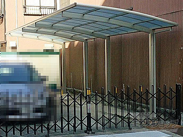 兵庫県尼崎市ののカーポート レイナポートグラン 縦連棟　積雪〜20cm対応 施工例