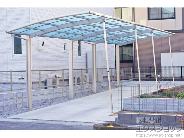 埼玉県羽生市ののカーポート レイナポートグラン 縦連棟　積雪〜20cm対応 施工例