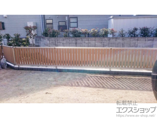 福島県福島市ののフェンス・柵 ルシアスフェンスF03型 たて半目隠し 自由柱 施工例