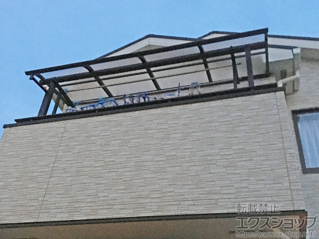 神奈川県相模原市ののバルコニー・ベランダ屋根 プレシオステラス R型 屋根タイプ 単体 積雪〜20cm対応 施工例