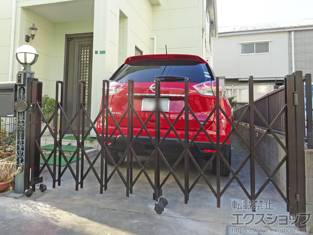 東京都練馬区ののカーゲート トリップゲート RB型 ノンレール 片開き 27S 施工例