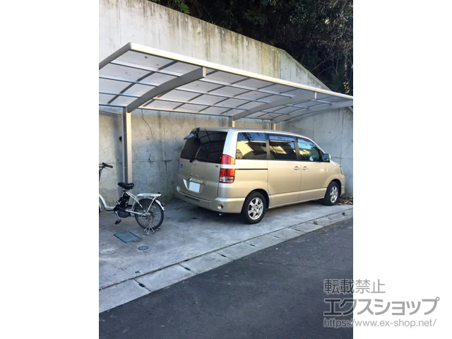 tRsYKKAP̃J[|[g Ci|[gO @ϐ`20cmΉ {H