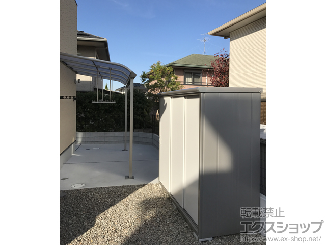 大阪府富田林市ののテラス屋根 プレシオステラス R型 テラスタイプ 単体 積雪〜20cm対応＋吊り下げ物干し 標準（2本入り） 施工例