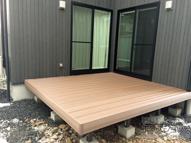 山形県山形市ののウッドデッキ 樹ら楽ステージ 木彫 施工例