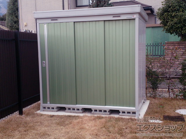 大分県別府市のの物置・屋外倉庫 ネクスタ 一般型 2210×1370×2020 NXN-30S-OG 施工例