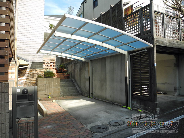 神奈川県横浜市ののカーポート レイナポートグラン　耐風圧強度仕様 積雪〜30cm対応 施工例