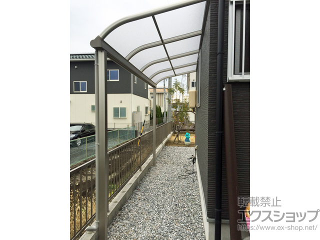 岐阜県安八郡神戸町ののテラス屋根 プレシオステラス R型 テラスタイプ 単体 積雪〜20cm対応 施工例