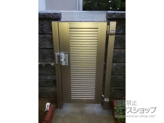 福岡県福岡市のの門扉 エルネクス門扉 M-YS型 両開き 柱使用 施工例