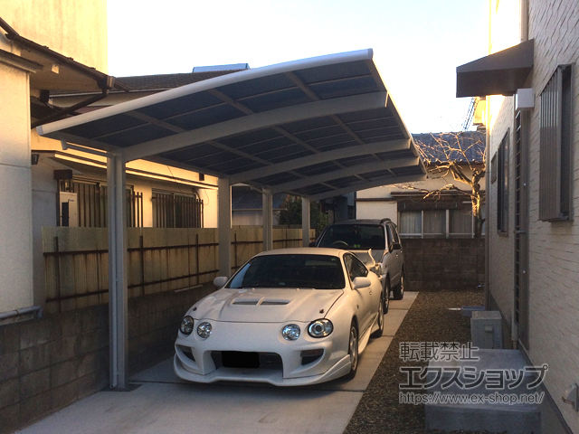 大分県大分市ののカーポート ネスカR (ラウンドスタイル) 縦連棟　積雪〜20cm対応 施工例