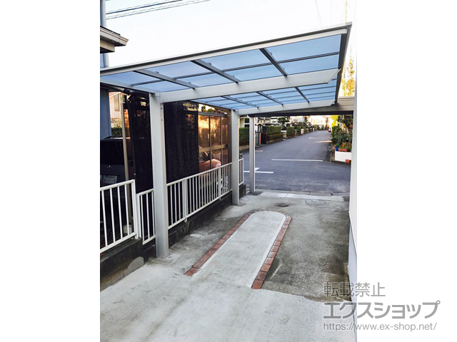 茨城県守谷市ののカーポート フーゴF (フラットスタイル) 積雪〜20cm対応 施工例