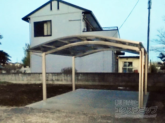 栃木県小山市のYKKAPのカーポート レイナツインポートグラン　積雪～20cm対応 施工例