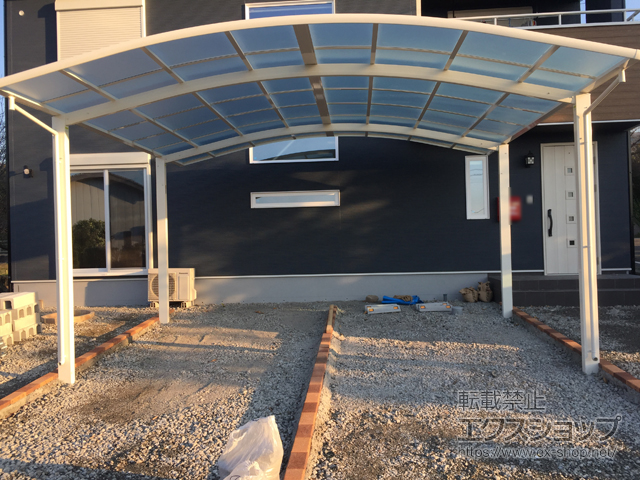 徳島県阿波市ののカーポート レイナツインポートグラン　積雪〜20cm対応 施工例