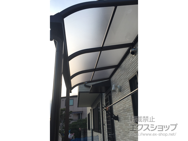 広島県安芸郡府中町ののテラス屋根 プレシオステラス R型 テラスタイプ 単体 積雪〜20cm対応 施工例
