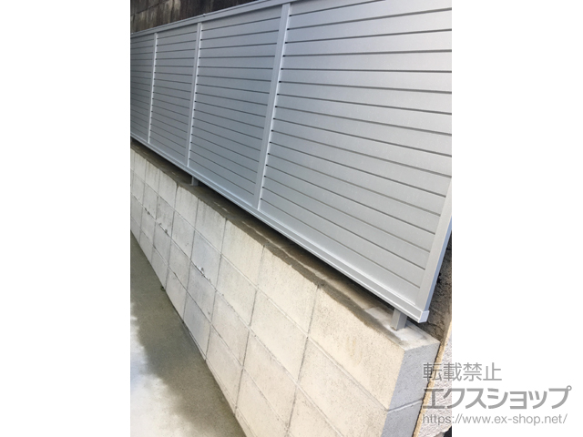 福岡県福岡市ののカーポート ネスカF (フラットスタイル) ワイド 積雪〜20cm対応 施工例