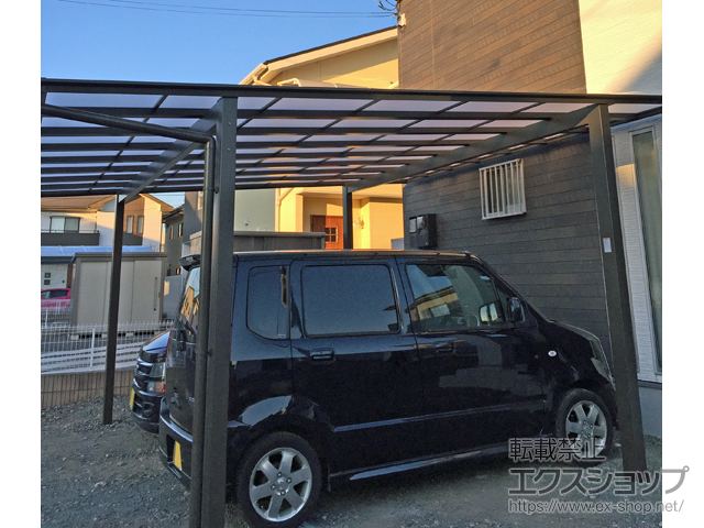 栃木県佐野市ののカーポート ソリッドポート ワイド 積雪〜20cm対応 施工例