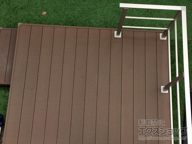 広島県廿日市市ののウッドデッキ リウッドデッキ 200 施工例