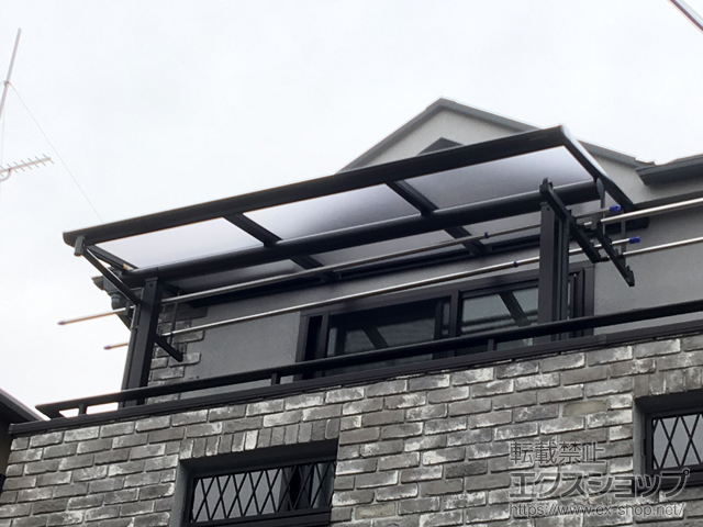 東京都町田市ののバルコニー・ベランダ屋根 プレシオステラス F型 屋根タイプ 単体 積雪〜20cm対応 施工例