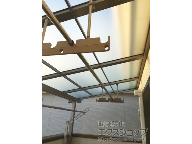 兵庫県明石市ののバルコニー・ベランダ屋根 スピーネ F型 屋根タイプ 単体 積雪〜20cm対応 施工例