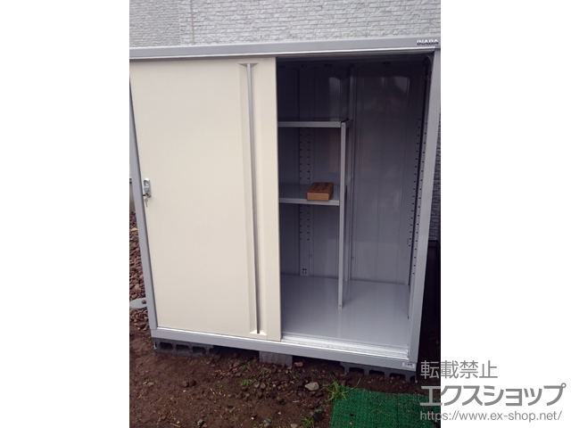 神奈川県平塚市のの物置・屋外倉庫 シンプリー 一般型 (MJX-159D-P-FW) 施工例