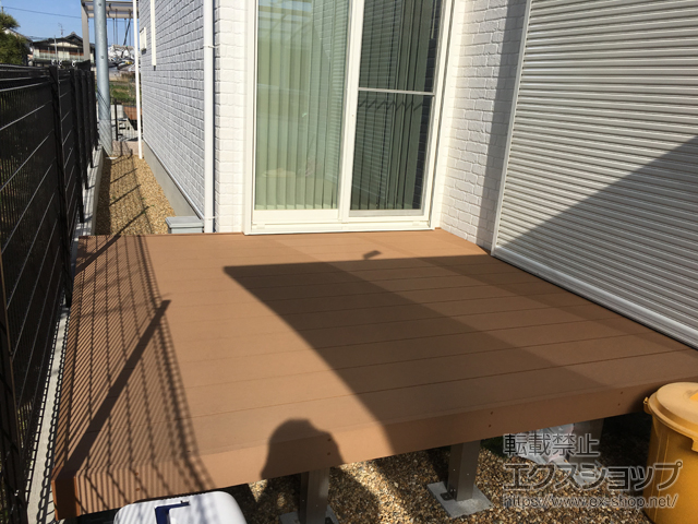 奈良県香芝市ののバルコニー・ベランダ屋根、ウッドデッキ、カーポート リウッドデッキ 200 施工例