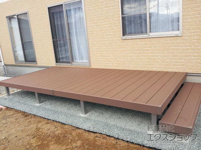 ���쌧��Ȏs��YKKAP�̃E�b�h�f�b�L ���E�b�h�f�b�L 200 �{�H��