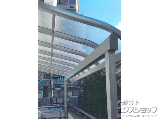 東京都立川市ののバルコニー・ベランダ屋根 プレシオステラス R型 1500 屋根タイプ 単体 積雪〜50cm対応 施工例