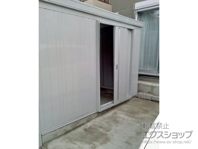 千葉県市川市のの倉庫・ガレージ バイク保管庫 土間タイプ 一般型（FXN-2230S） FXN-2230S-UG 施工例