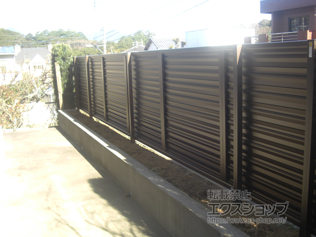 静岡県静岡市ののフェンス・柵 ミエーネフェンス 目隠しルーバータイプ 自由柱施工 施工例