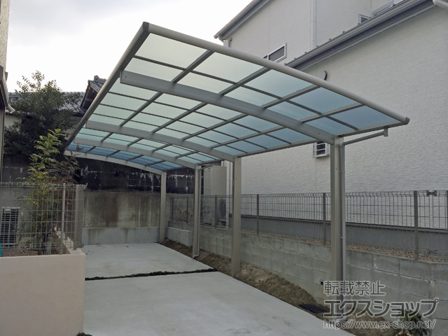 福岡県福岡市ののカーポート レイナポートグラン 縦連棟　積雪〜20cm対応 施工例