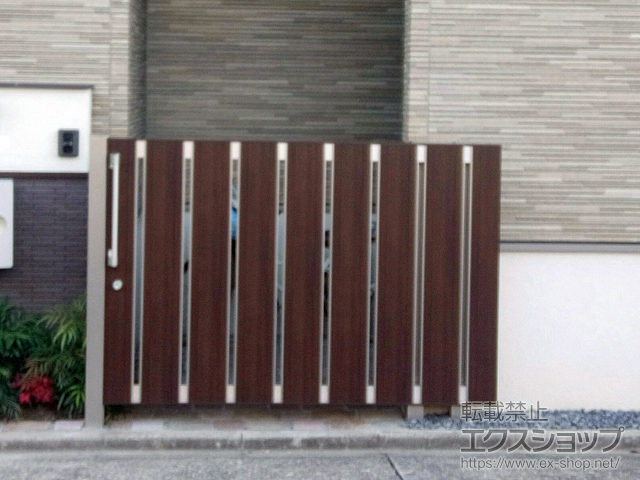 愛知県名古屋市のの門扉 ルシアススライド AS01型 複合カラー 片引き 18-12R 施工例
