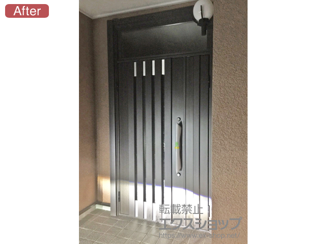 兵庫県川辺郡猪名川町のの玄関ドア ドアリモ玄関ドア 断熱D4仕様 手動錠 親子仕様（ランマ付） S15 外観左勝手 施工例