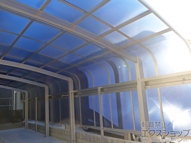 大阪府和泉市ののカーポート レイナキャップポートグラン 縦連棟　積雪〜20cm対応 施工例